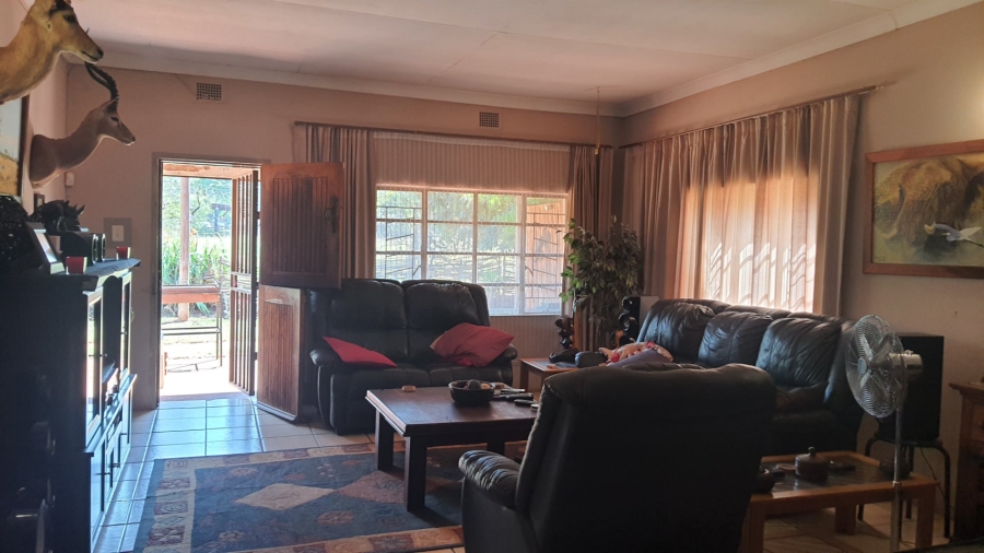 10 Bedroom Property for Sale in Rietfontein A H North West